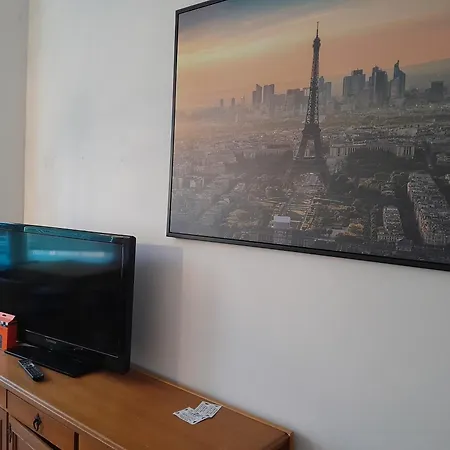 Naehe Bahnhof Apartment *