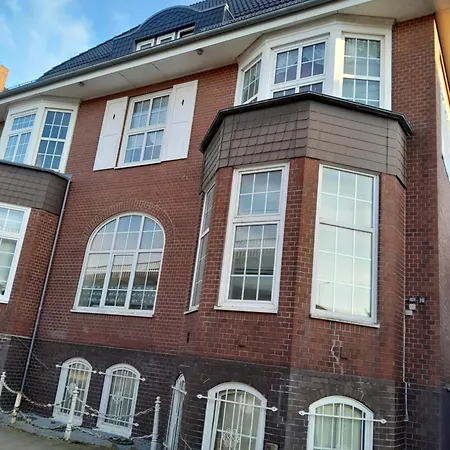 Apartament Naehe Bahnhof *